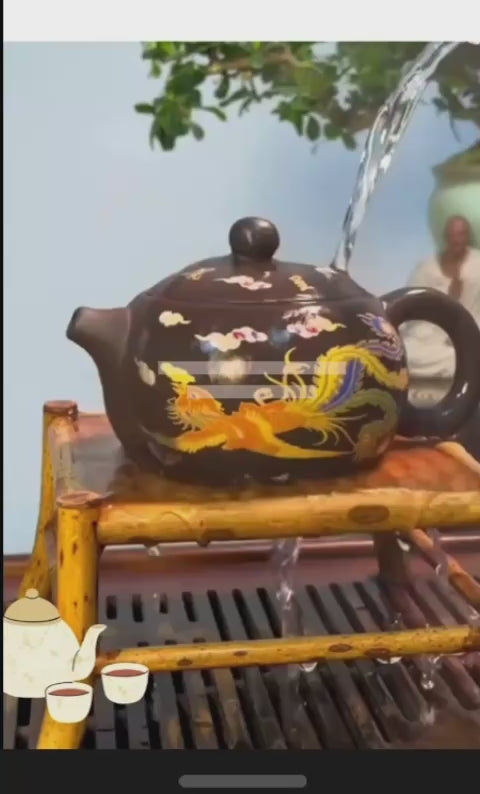 Color Changing Magic Teapot — Transforms Before Your Eyes